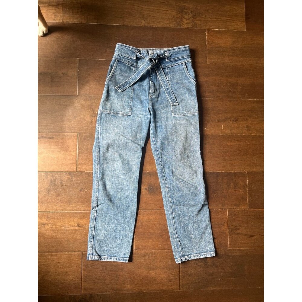 Abercrombie & Fitch Ultra High Rise Straight